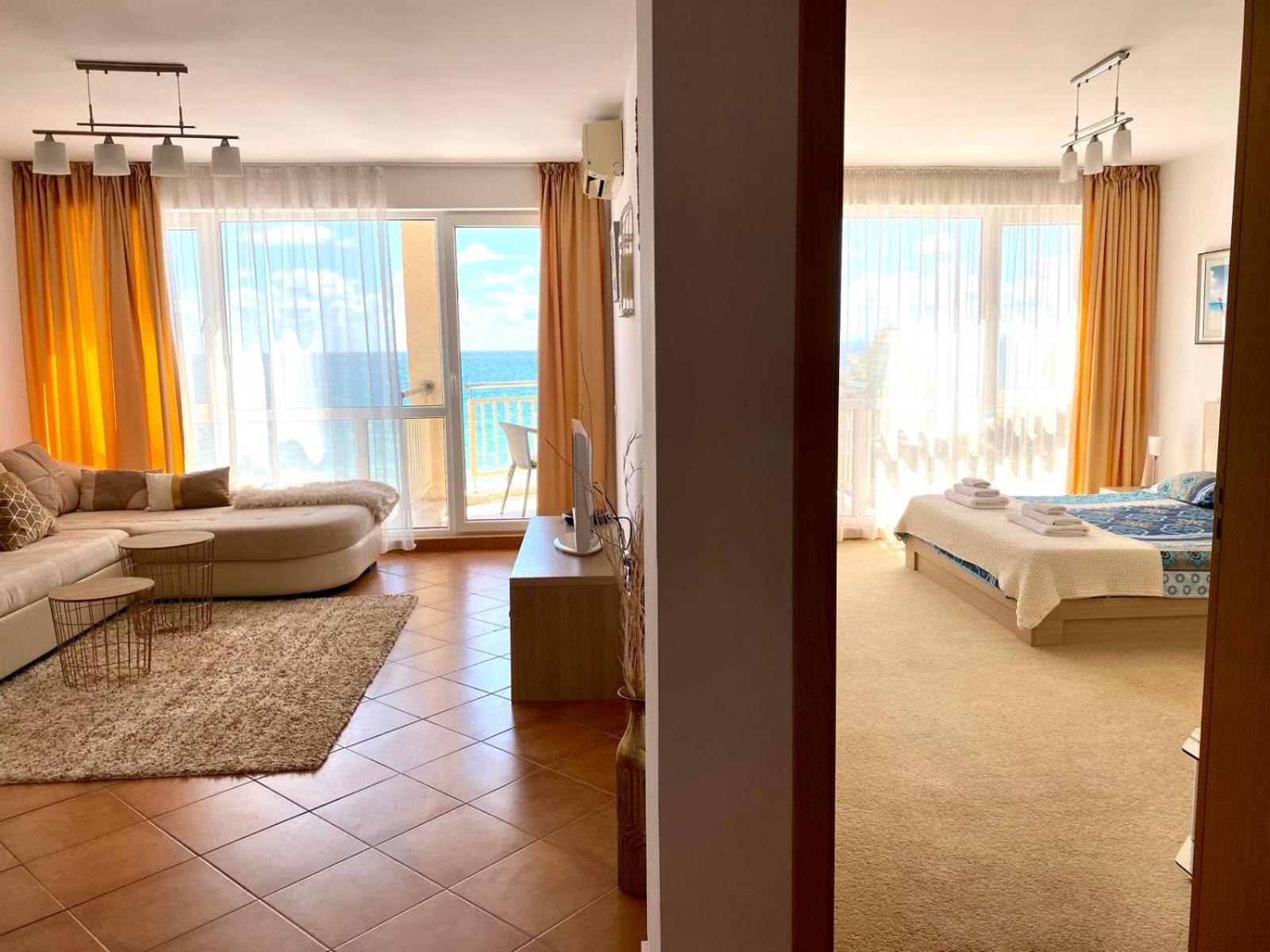 Apartments Bellevue Равда Екстер'єр фото