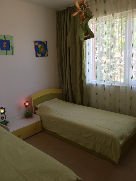 Apartments Bellevue Равда Екстер'єр фото