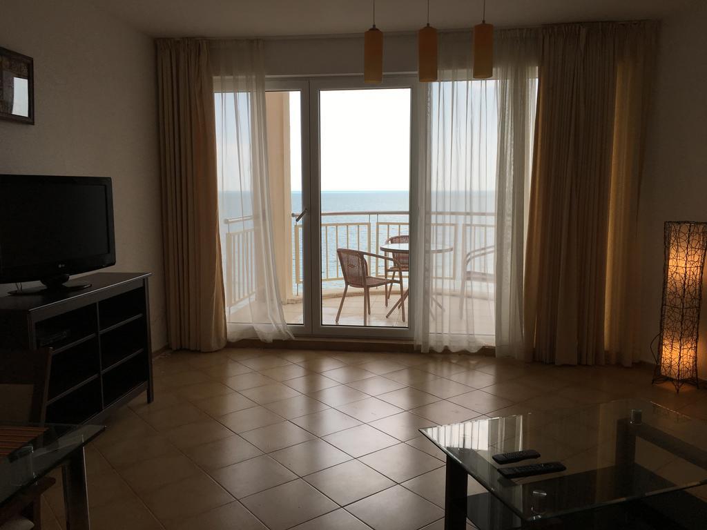 Apartments Bellevue Равда Екстер'єр фото