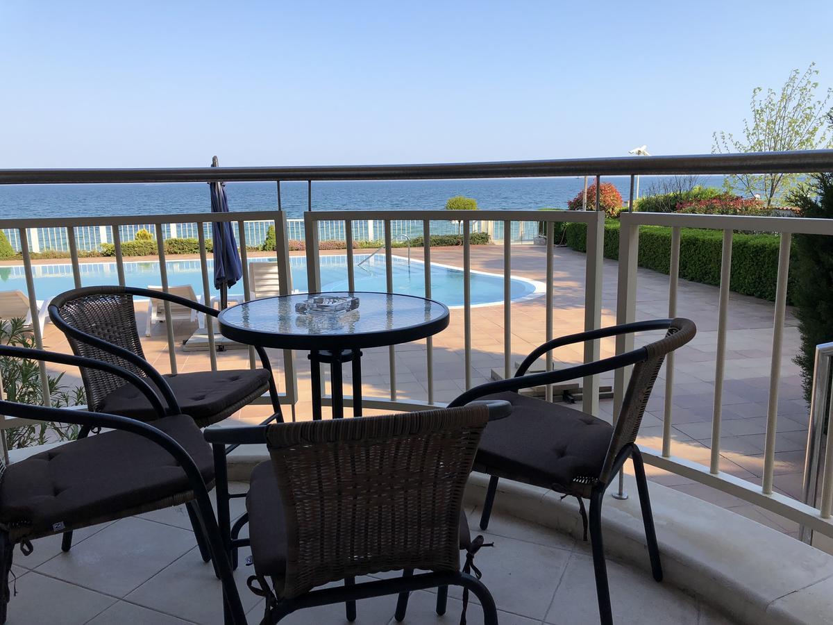 Apartments Bellevue Равда Екстер'єр фото