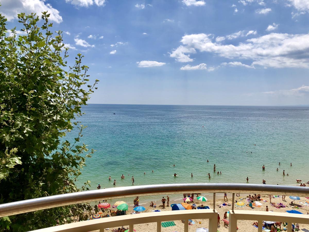 Apartments Bellevue Равда Екстер'єр фото
